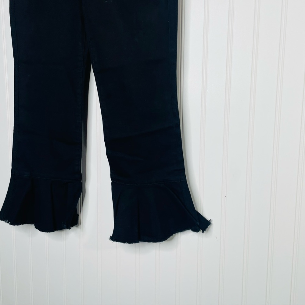 Black Daisy Cha Cha Flare Cropped Jeans - Picture 3 of 7